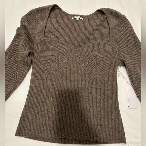 Reformation Tops - Reformation Glenna Cashmere Sweater